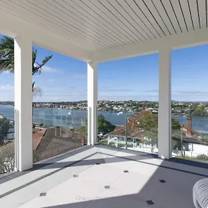 Hamilton Hill With Panorama View Brisbane