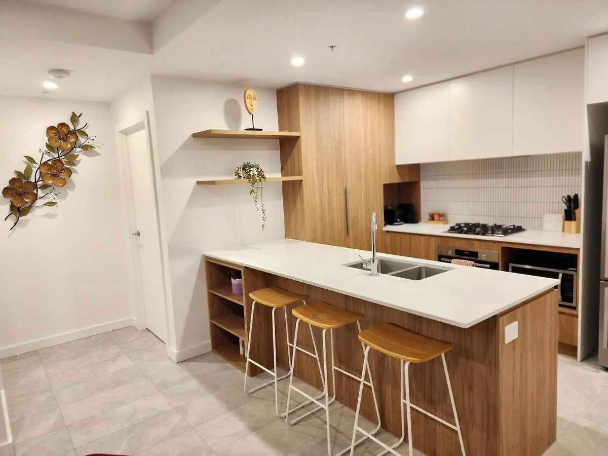 Free Car Park, Infinity Pool, City View, Spa-Sauna Brisbane 0*,  Australia